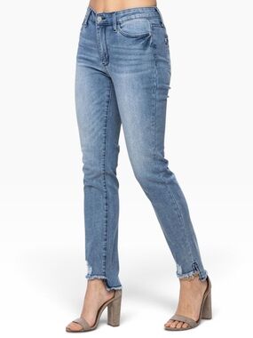 NWOT Judy Blue Mid-Rise Cool Denim Sustainable Relaxed Jeans Size 5/27